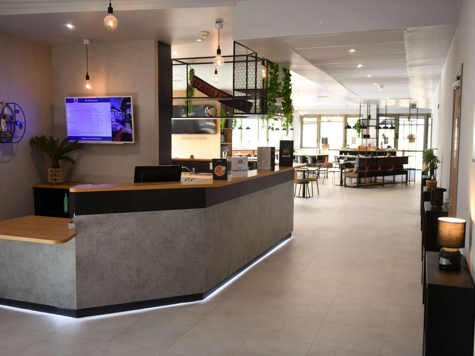 Ibis Châteauroux エクステリア 写真